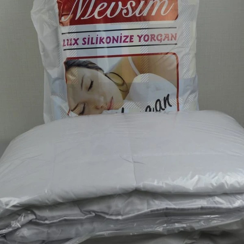 Polyester Çift Kişilik Yorgan 160x200cm 1